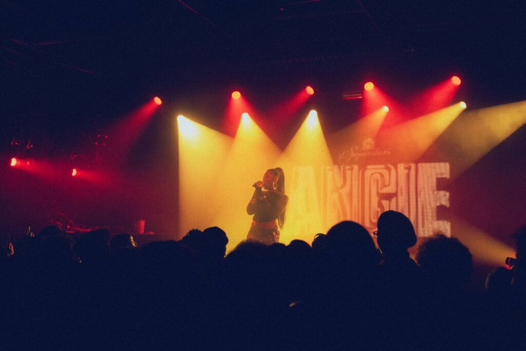l'artiste Angie au concert Kaly House Edition Superstar